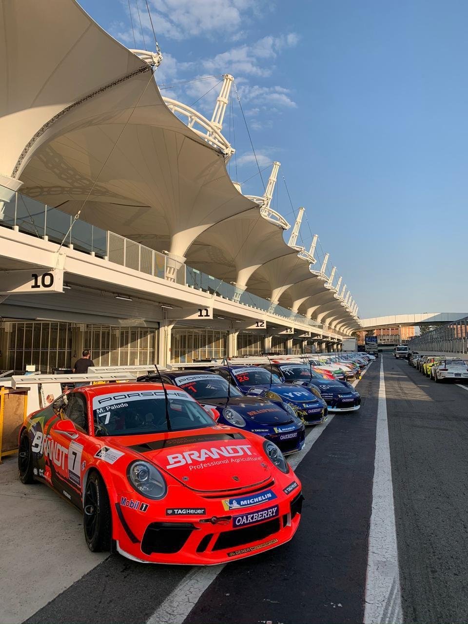 Paddock Interlagos F1