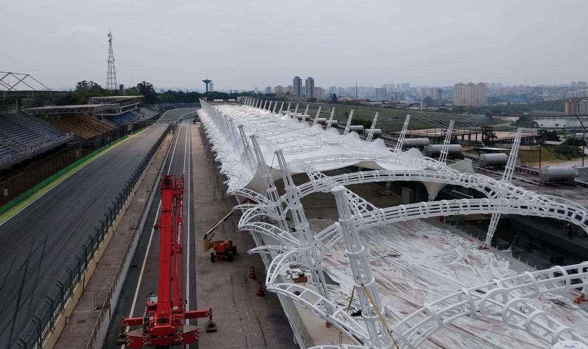 Paddock Interlagos F1
